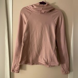 Very cute light pink Mondetta sweatshirt